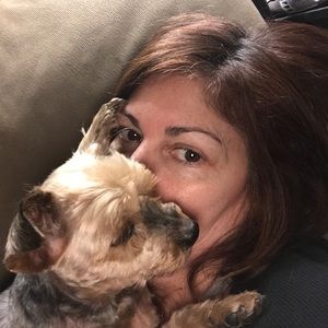 Meet your Posher, Lori